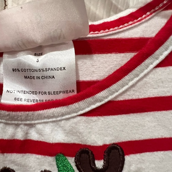 Adorable Rudolph the red nosed reindeer striped dress, ruffle sleeve, girls 5 - Picture 6 of 7